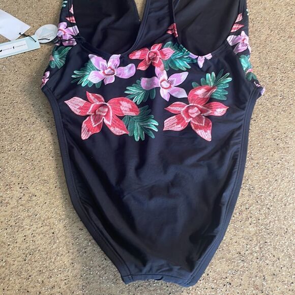 Bikini Lab Love On Trop Plunge Front Tropical Floral One Piece Black swimsuit - Picture 10 of 12